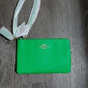 Wristlet